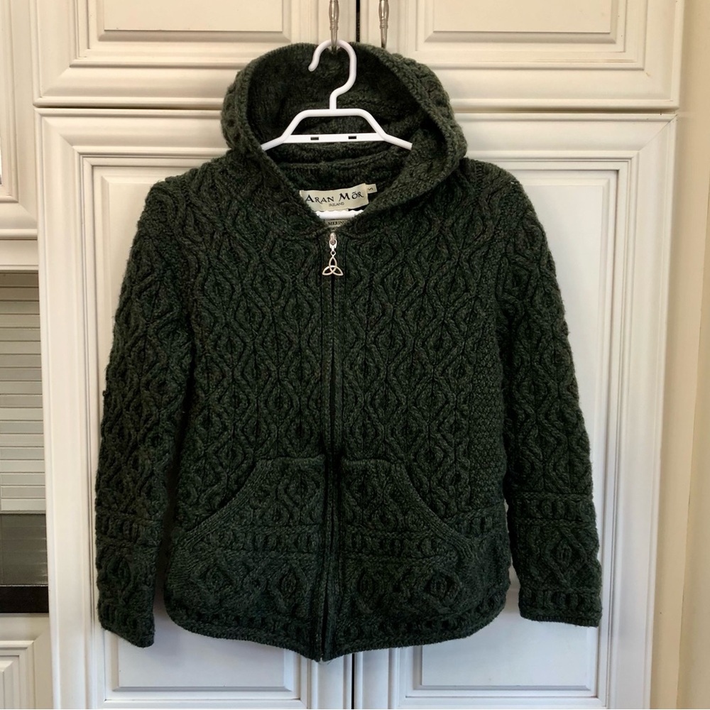 Aran Mor Irish Merino wool women’s zip hooded sweater